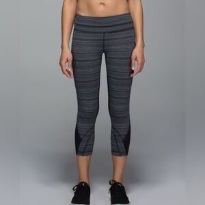 LULULEMON RUN INSPIRE CROP MESH CYBER STRIPE DEEP COAL BLACK 2